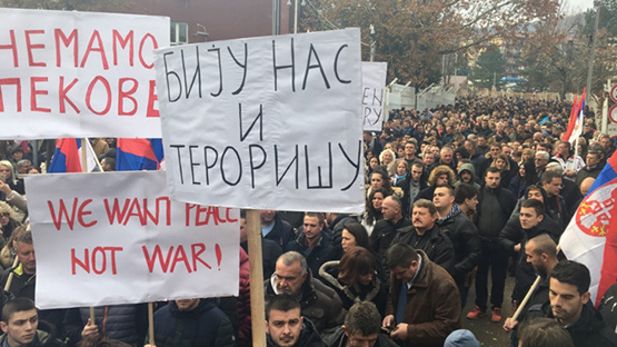 Protest Srba u Mitrovici 